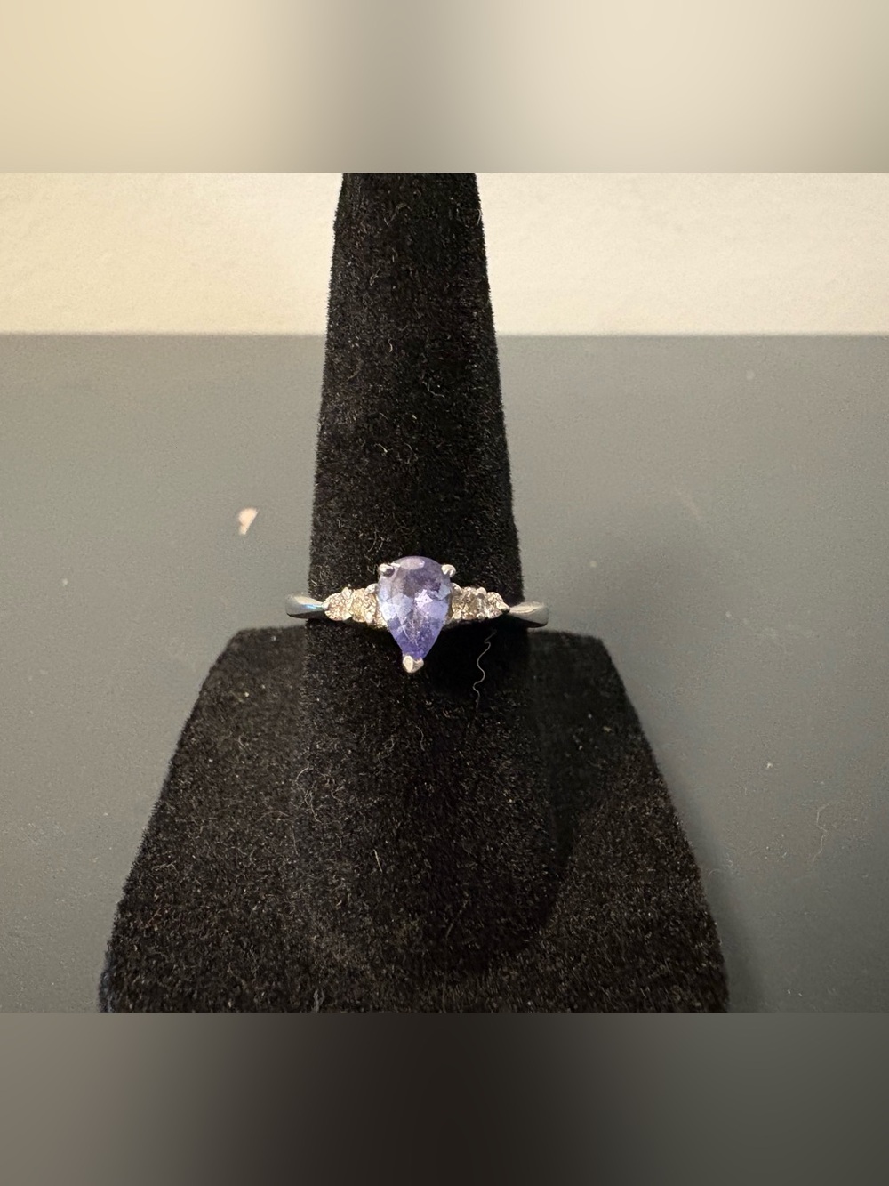 Like New LeVian Purple Tanzanite and Diamond Ring in Platinum- Size 6